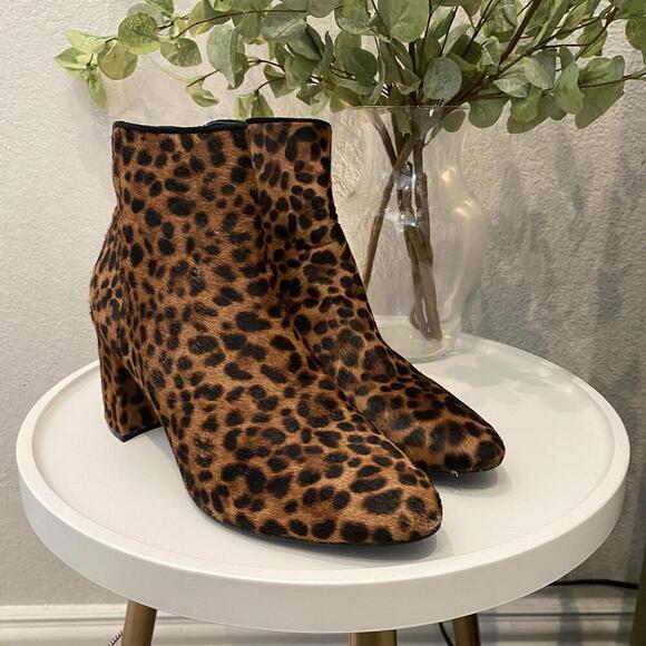 Marc Fisher Gismo Leather Calf Hair Leopard Bootie Heel 8 Excellent - Picture 2 of 7